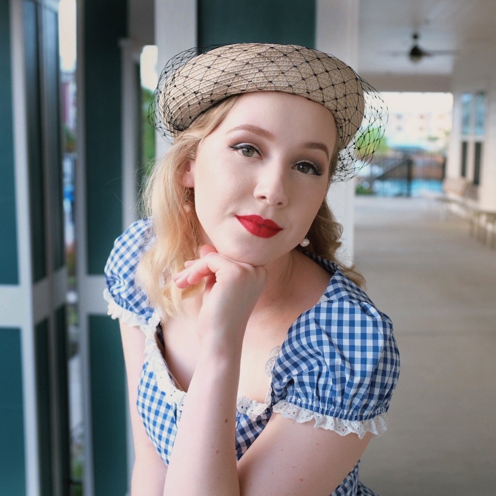 Meet your Posher, Madison!